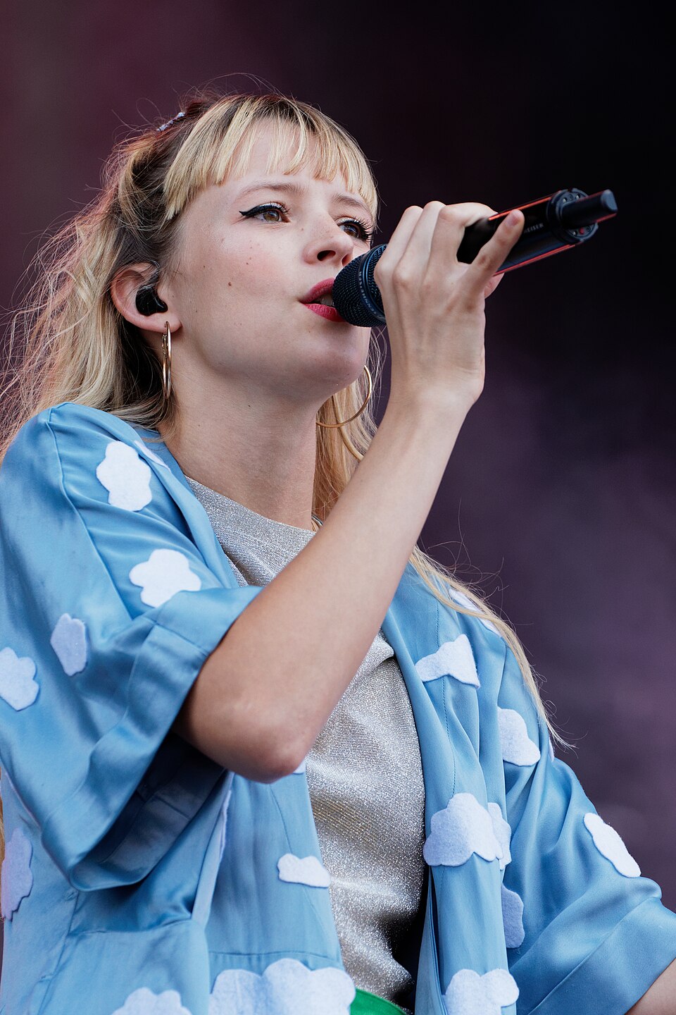 Portrait of Angèle